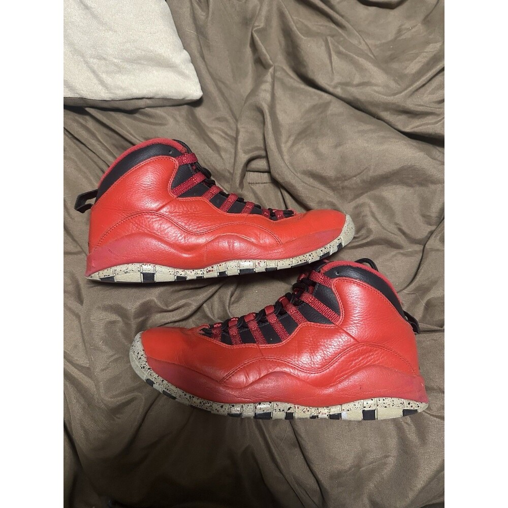 Size 9.5 - Air Jordan 10 Retro Bulls Over Broadway Sneakers
